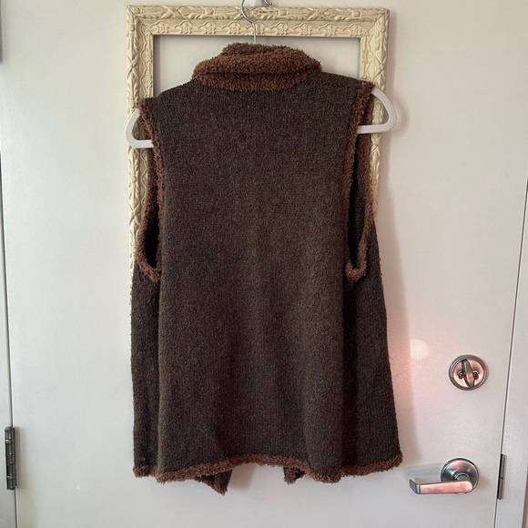VINTAGE | Homemade Brown Sleeveless One Button Front Alpaca Melange Vest - Picture 8 of 10